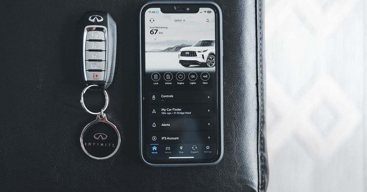 Nissan car key fob — Borough Park Locksmith