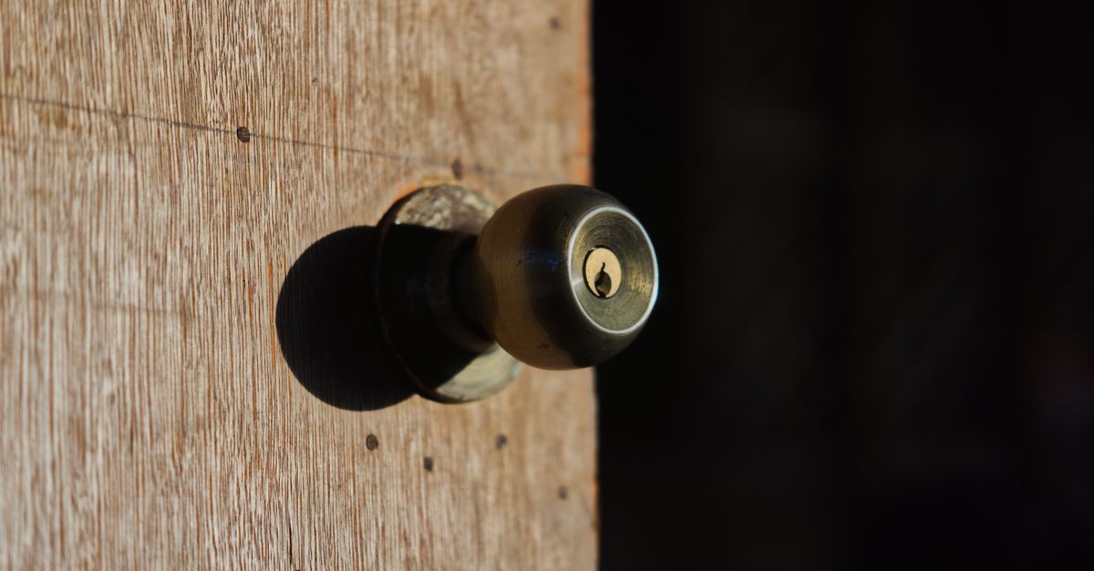 Locked Out of Your Brooklyn Apartment? Here's What to Do — Borough Park Locksmith