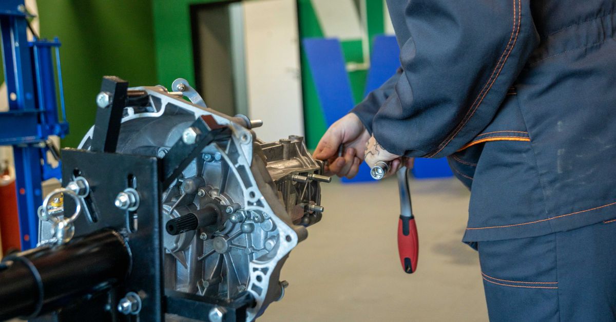 locksmith service technician — Borough Park Locksmith
