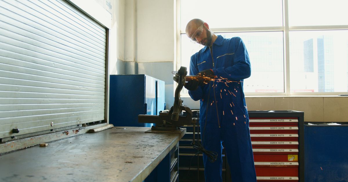 locksmith service technician — Borough Park Locksmith